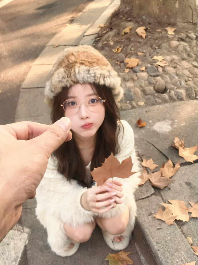 我的天才女友 封面